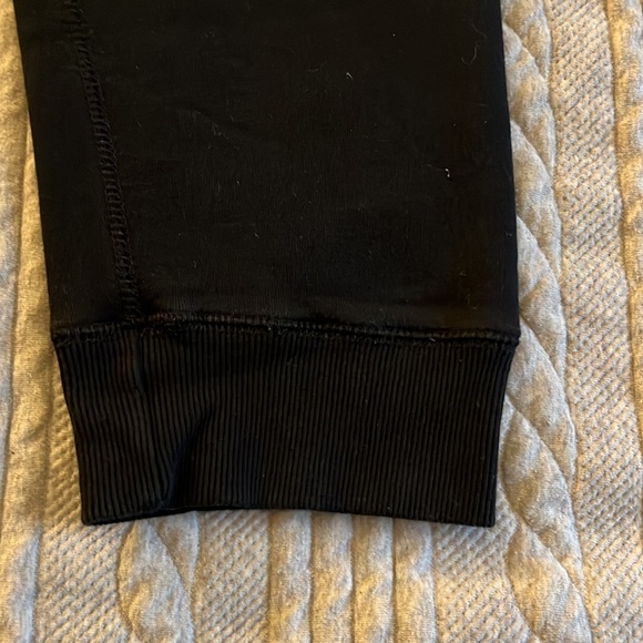 Roots. Men’s XXL Organic Park Slim Sweatpant. Black. Like New! - Picture 4 of 4